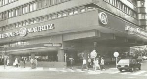 Первый магазин Hennes & Mauritz